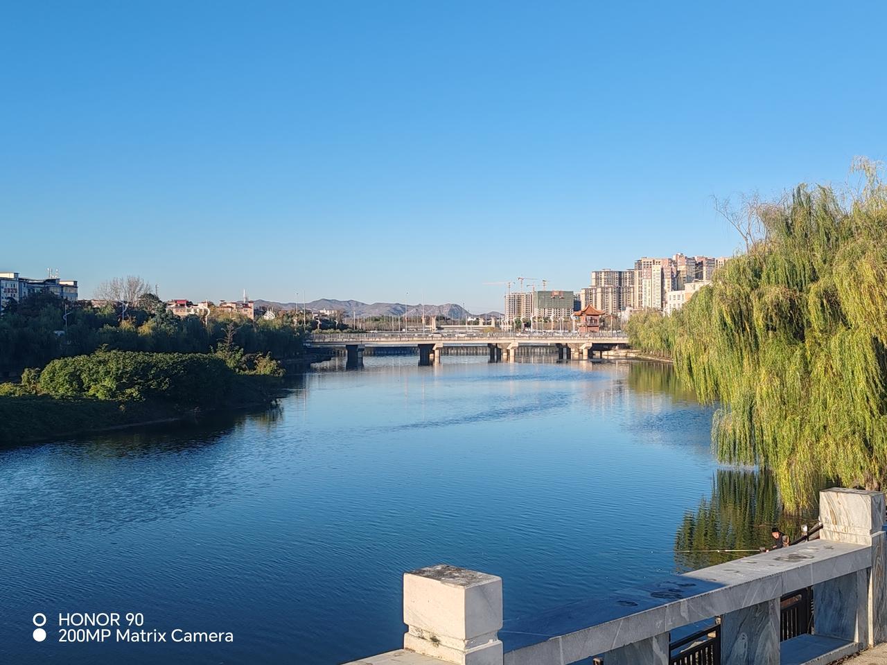 集团化，顶层设计初衷为资源共享，但其在运作中，却演变为利益化了。