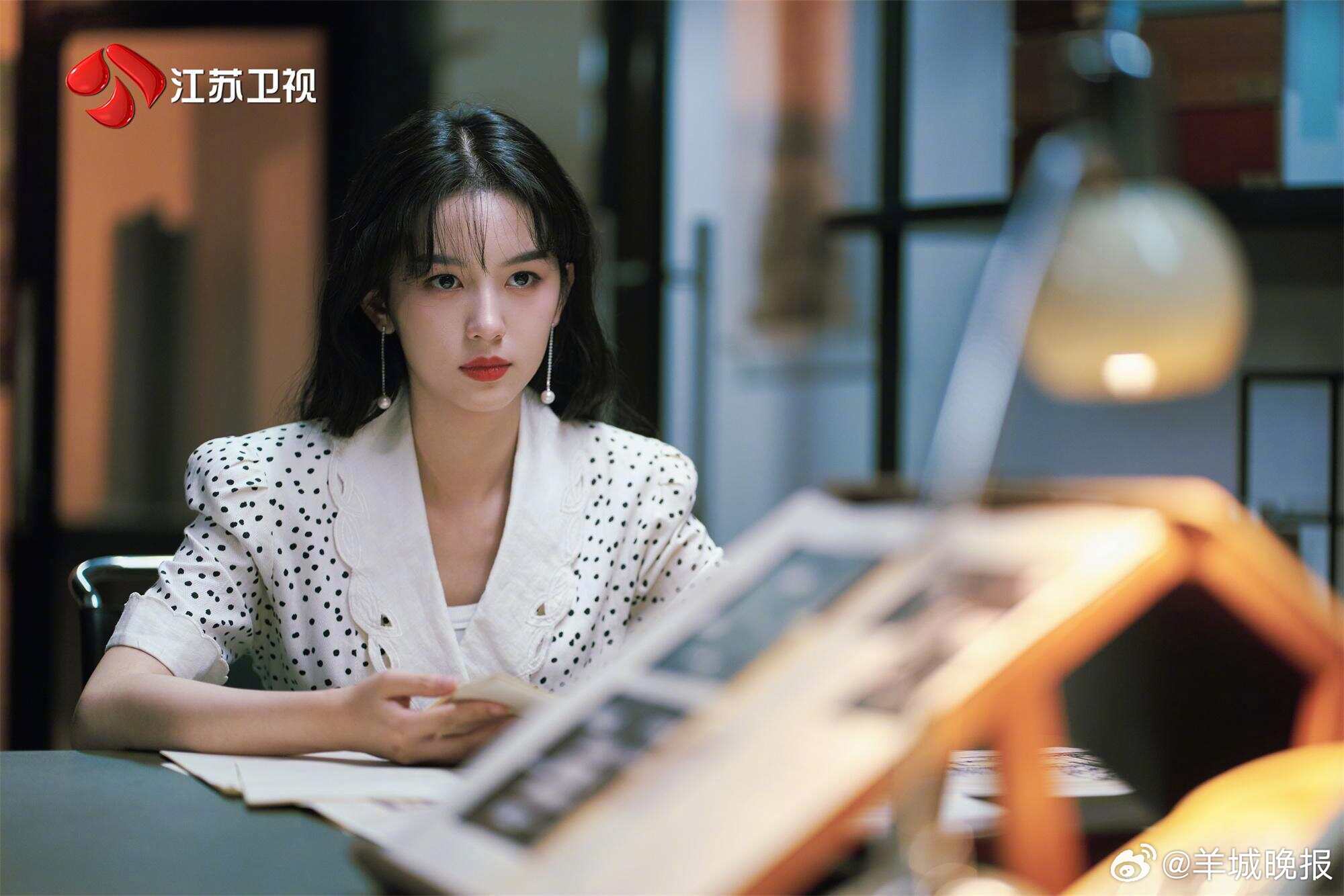 【#你好1983# 今晚上星开播！周也翟潇闻带你重回20世纪80年代】 #周也新