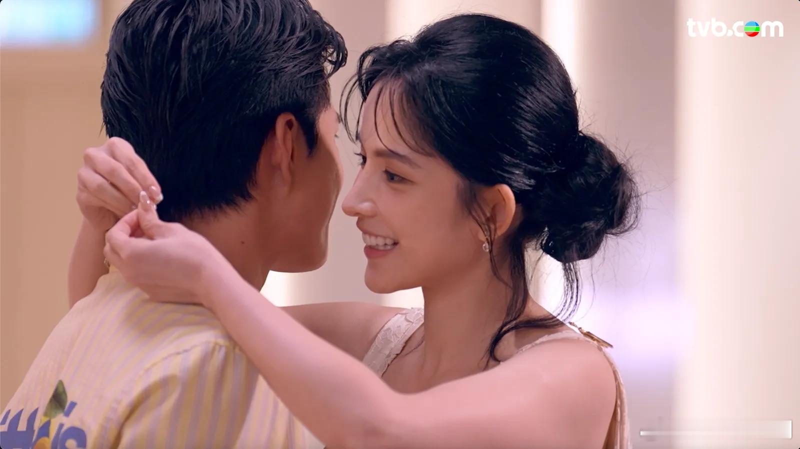 【娱乐新闻】《女神配對計劃2》吳兆麟向陳若思大膽表白成功配對.《女神配對計劃2》