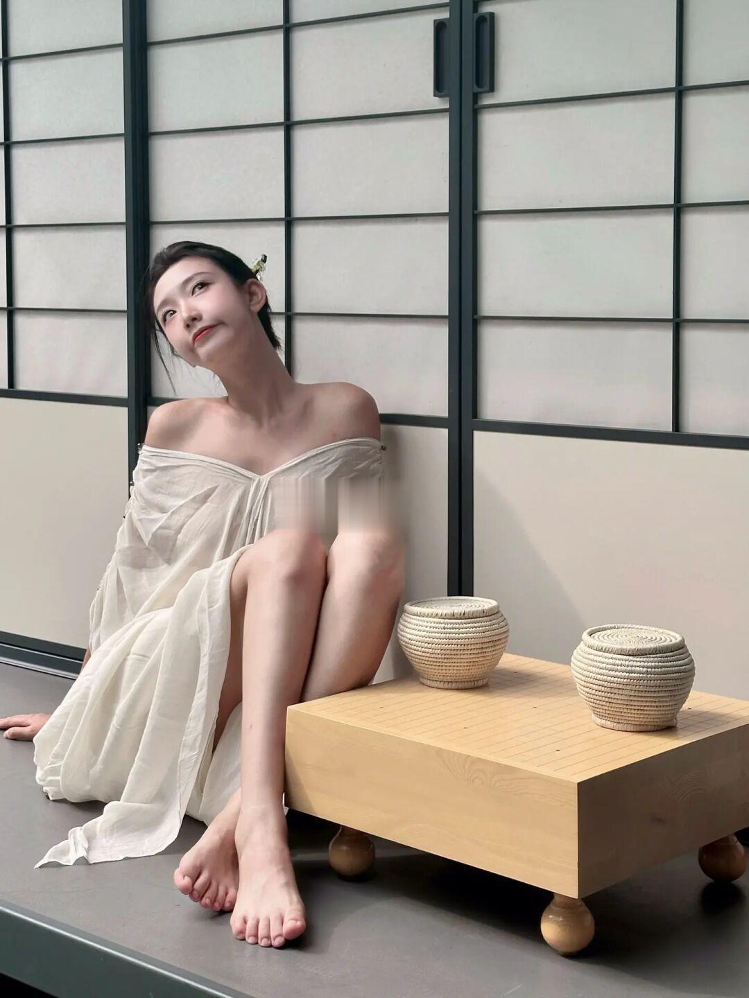 这是不是纯欲丧甜感 太喜欢这氛围