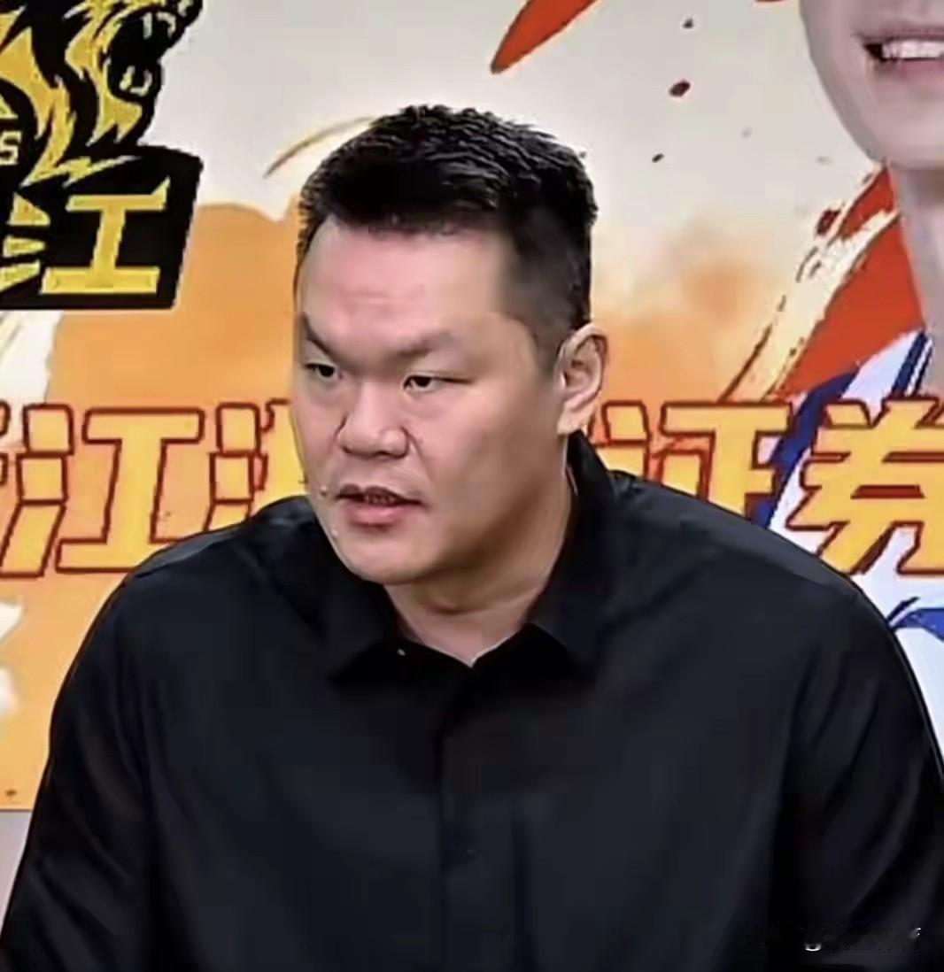 中国男篮需不需要规划外援？朱芳雨公开发声中国差哪了？这回答太霸气了！

朱芳雨表