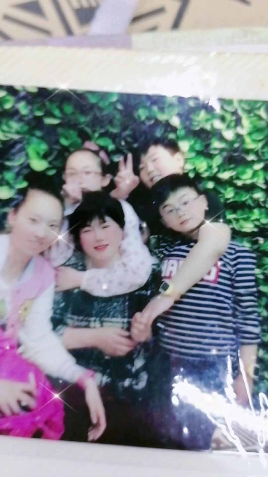 老照片里满满的童年回忆