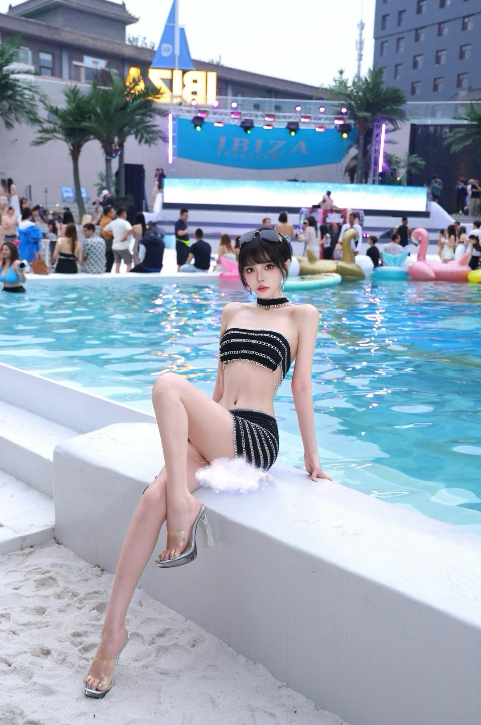 IBIZA club泳池派对