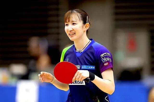 【持续迭代的早田希娜，已有成套新技术专门克制张本美和】张本美和打法是近台极速反手