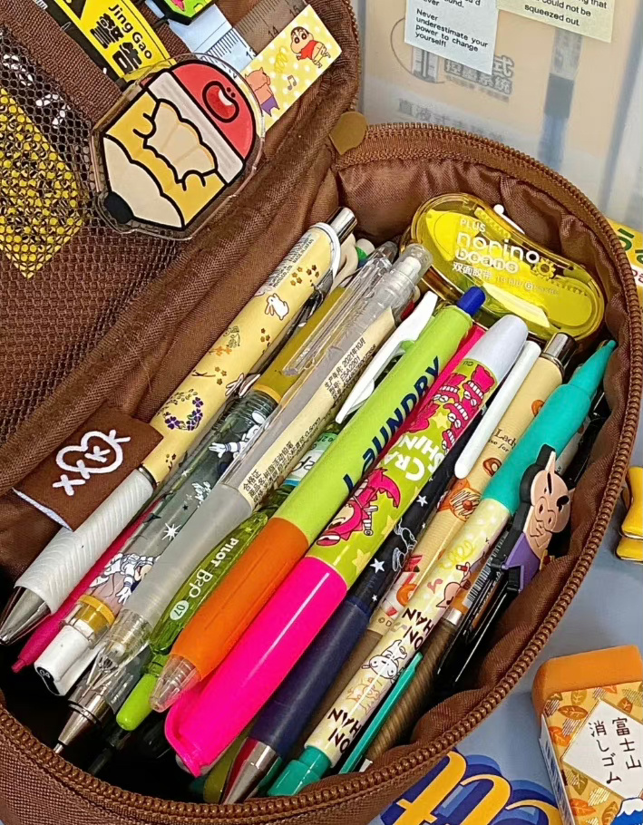 超大容量吐司配色笔袋🍞 ​​​