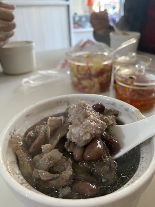 去到一个城市最能了解他的人间烟火莫过于早