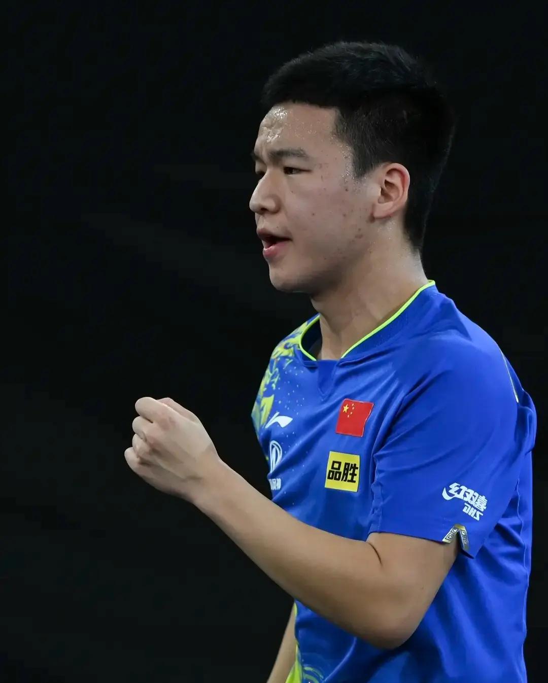 【向鹏不敌瑞典老王，期待实力上一个台阶】多哈0-3张本智和、球星赛负西蒙·高茨，