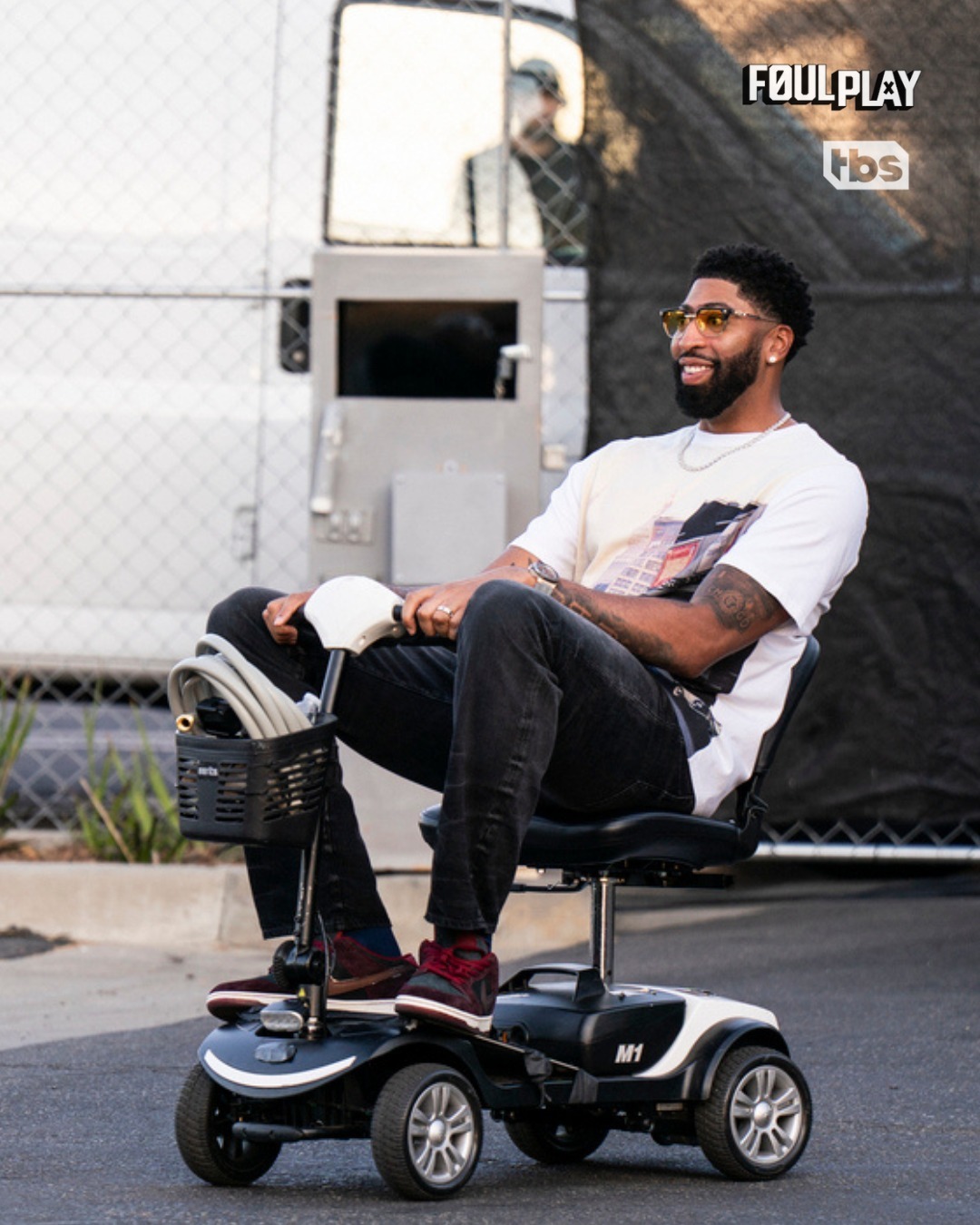 Foul Play with Anthony Davis，将于4月6日在TBS频