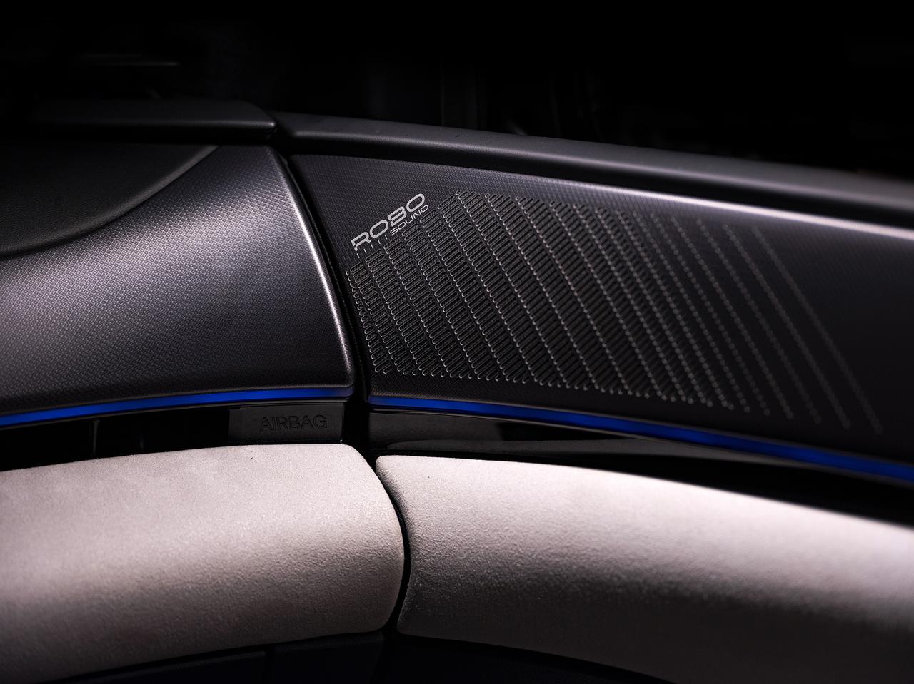 极越01 Max 24.99万元起
极越01 Max Performance 3