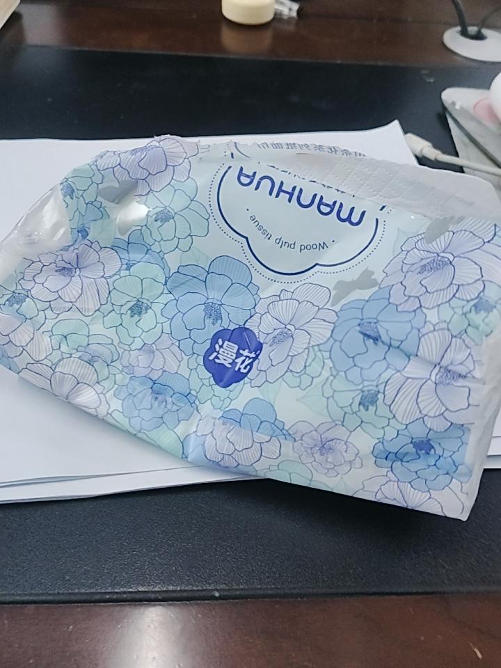 你们上班的办公室提供卫生纸吗？感觉上班挺憋屈的，还得自己从家里带卫生纸。原本以为