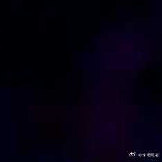 7月6日，WTT美国大满贯的女单决赛在中国选手孙颖莎和蒯曼之间进行。第一局开局，