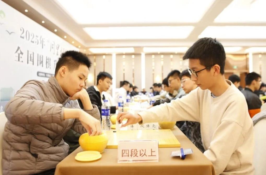 有感同里杯升段赛~
段博尧首夺高段组冠军
三段组张轩铭唯一不败
初段组 12岁 