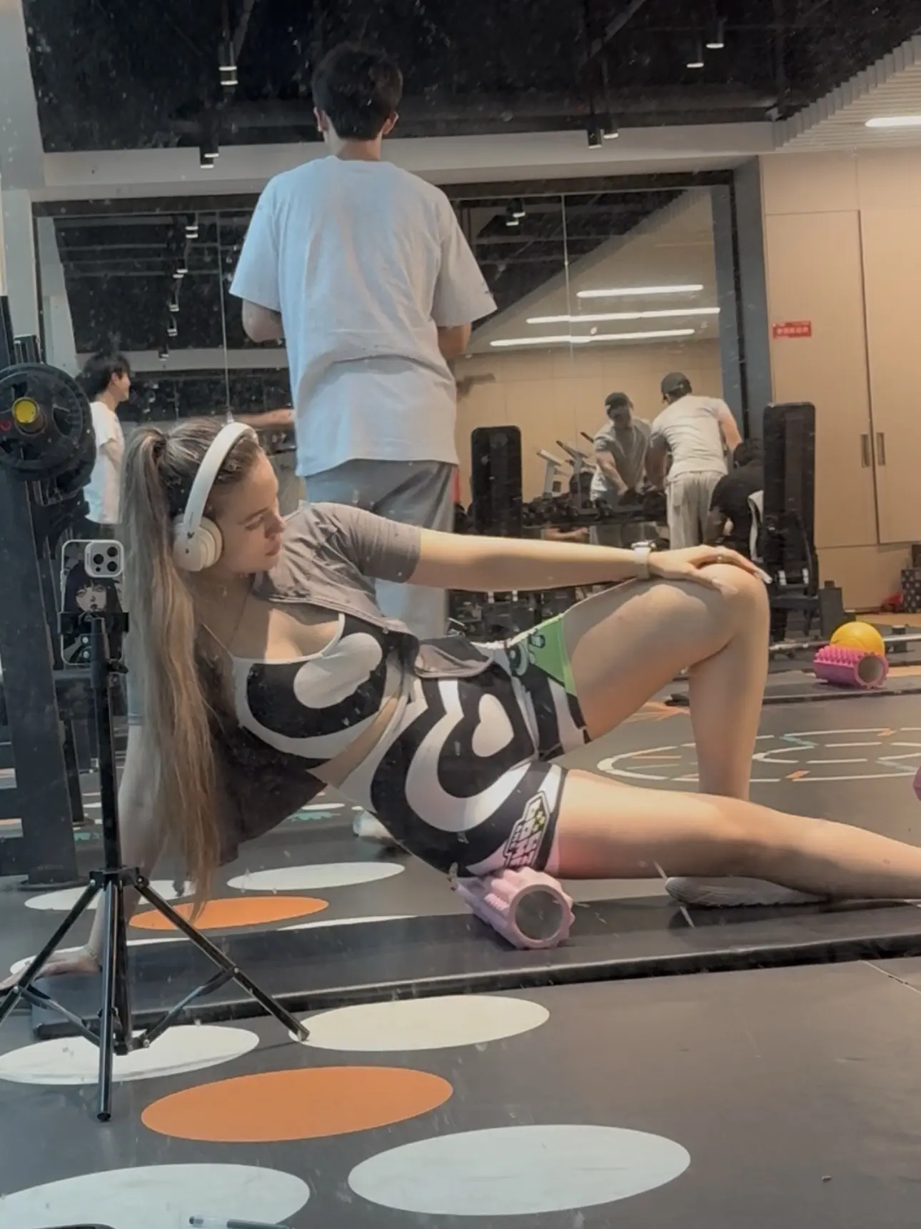 我这身材，不开辆坦克停后院都浪费了！🤣