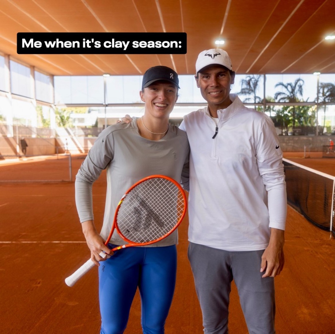 网球talking大会 在纳达尔网球学院备战红土赛季的斯瓦泰克，不但有了新教练，