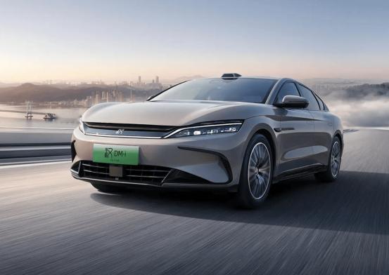 2025款DM-i 125km舒适型，2025年2月10日，比亚迪推出智能驾驶升