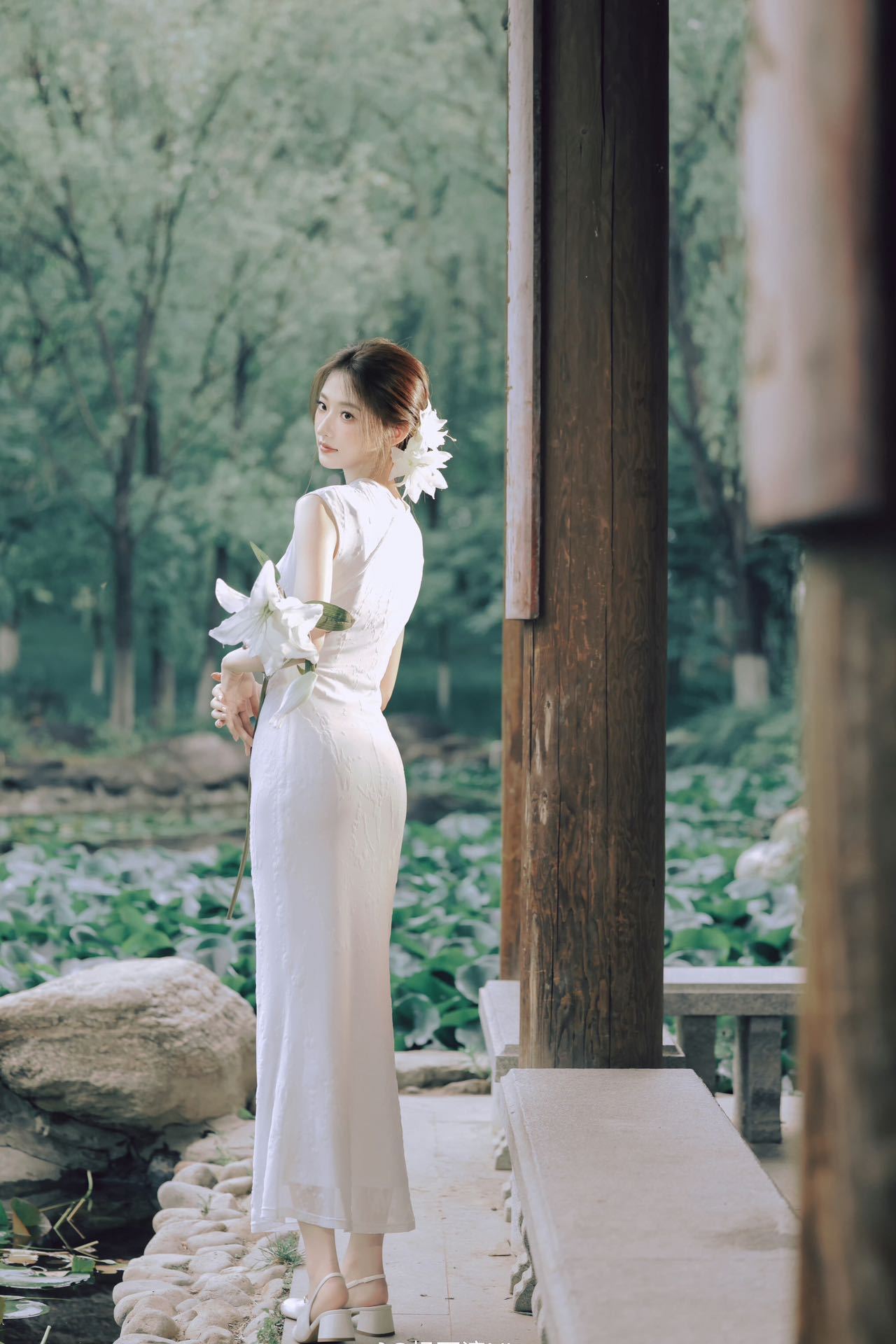 杨雨潼我的漂亮小众女星 小众女演员选择题里一眼锁定杨雨潼✨中戏科班出身，参演不少