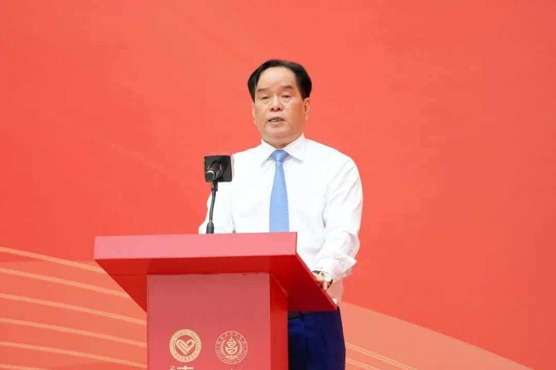给侯昌财侯总点赞👍🏻侯总大爱！南安这几类人到福建昌财医院看病，在享受完其他报