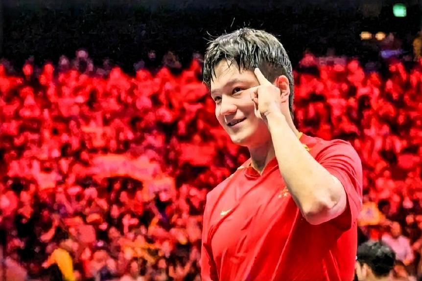 一、入选的核心依据
 
1. 规则硬指标：选拔办法第二条明确“十五运成年组男单冠