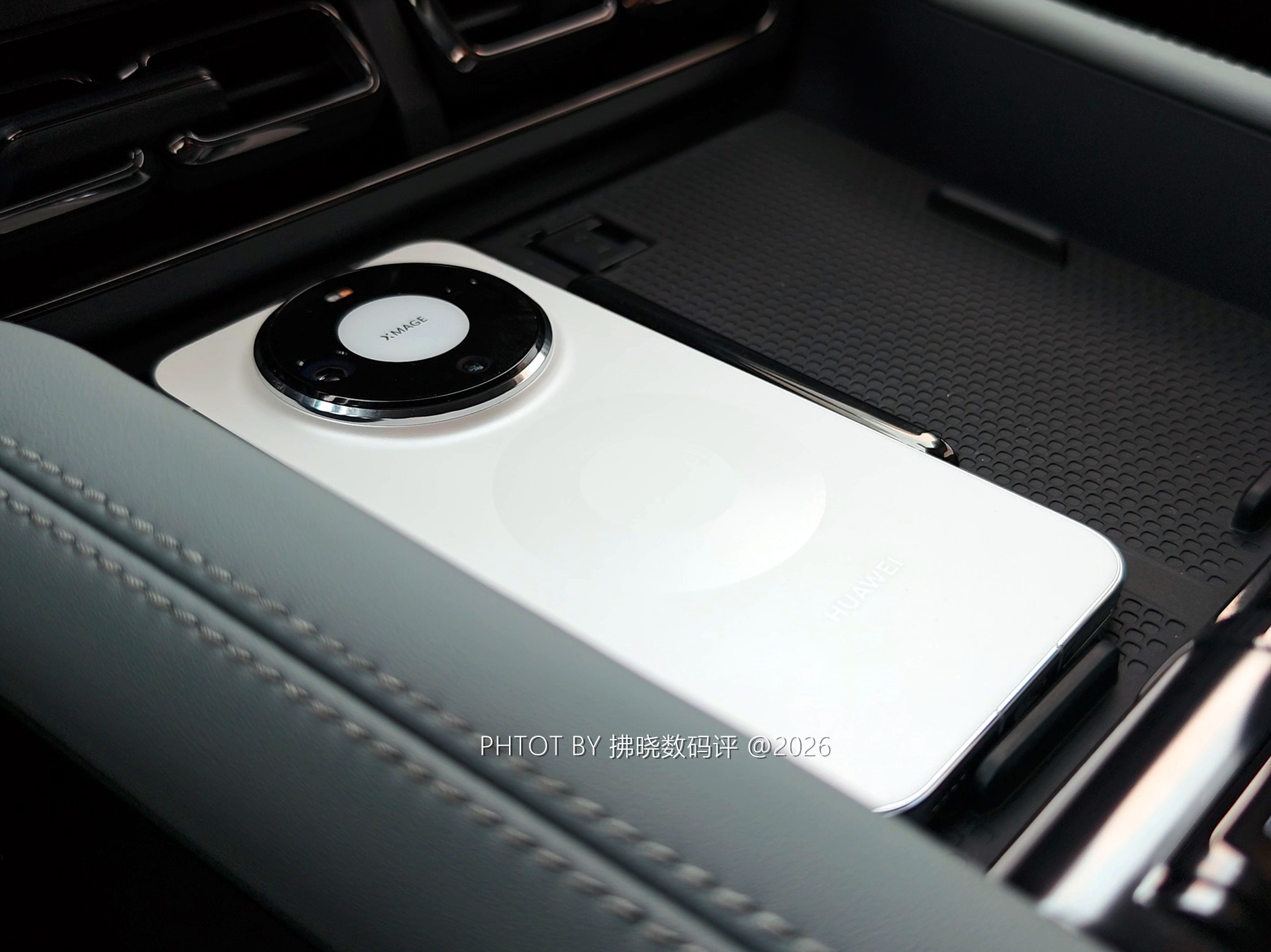 华为Mate80销量国产第一 自主品牌在旗舰档这块仍需努力，大家继续加油吧！