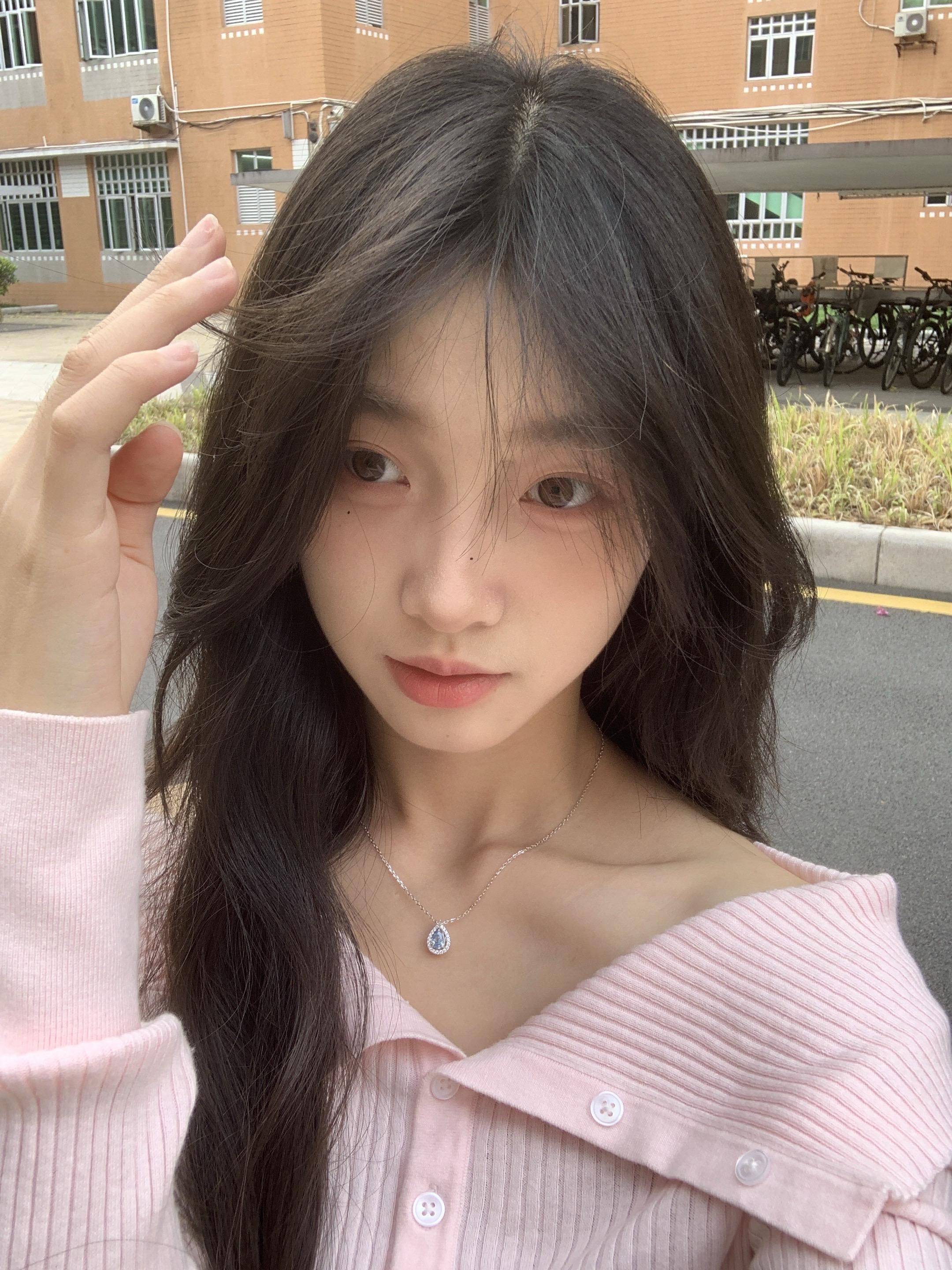 漂亮的眼睛要流幸福的眼泪