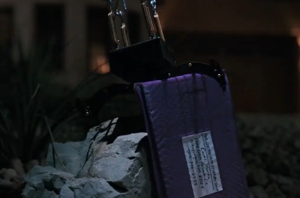 我这该死的分享欲看到这个画面我必须立刻分享给大家 这是最新的美剧‘同乐者’  讲