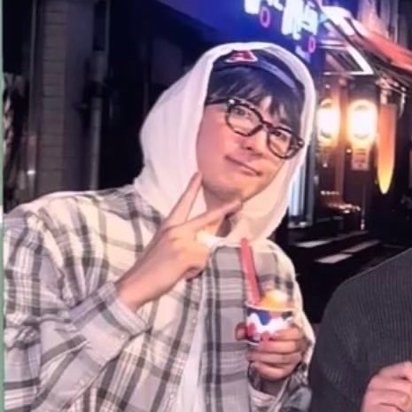 全圆佑 的后门守护者荆门永存发现折戟暴露glm本性赶紧站出来引导风向，谁来救救菲
