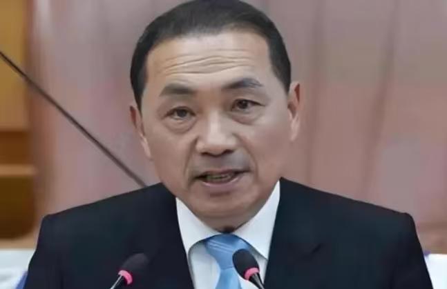 赖清德急了，对民众党发起两大重击，柯文哲怂了，侯友宜态度有变

就在蓝白725凯