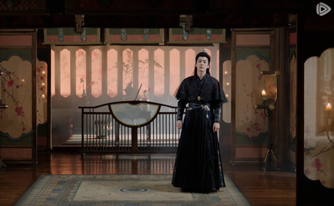 我觉得百日提灯男二和女主在一起的话也挺好的啊，两个人挺配的啊啊啊啊，每次来还都带