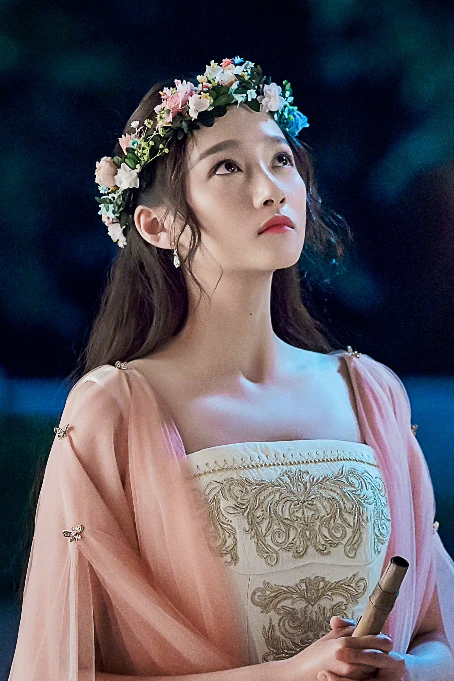 郑晓龙合作过的95🌸🌸▪️关晓彤｜《图兰朵：魔咒缘起》图兰朵▪️张婧仪｜《藏