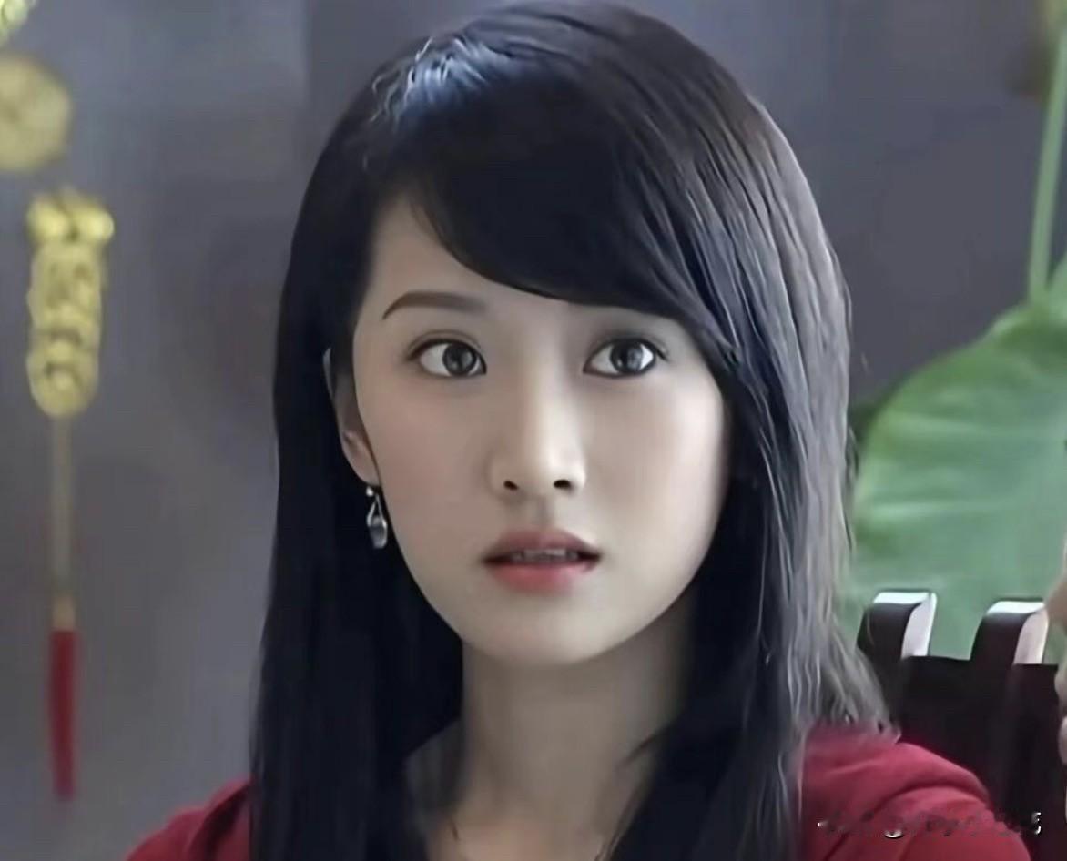 你当年看过《蜗居》吗，喜不喜欢海藻？

当年《蜗居》特别火，这部剧把普通人买房的