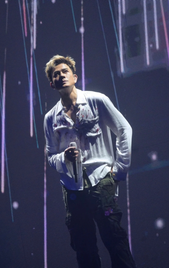 姐妹们！绝对大事件！今年7月，“郭富城梦幻舞林演唱会2025澳门压轴篇”即将来袭