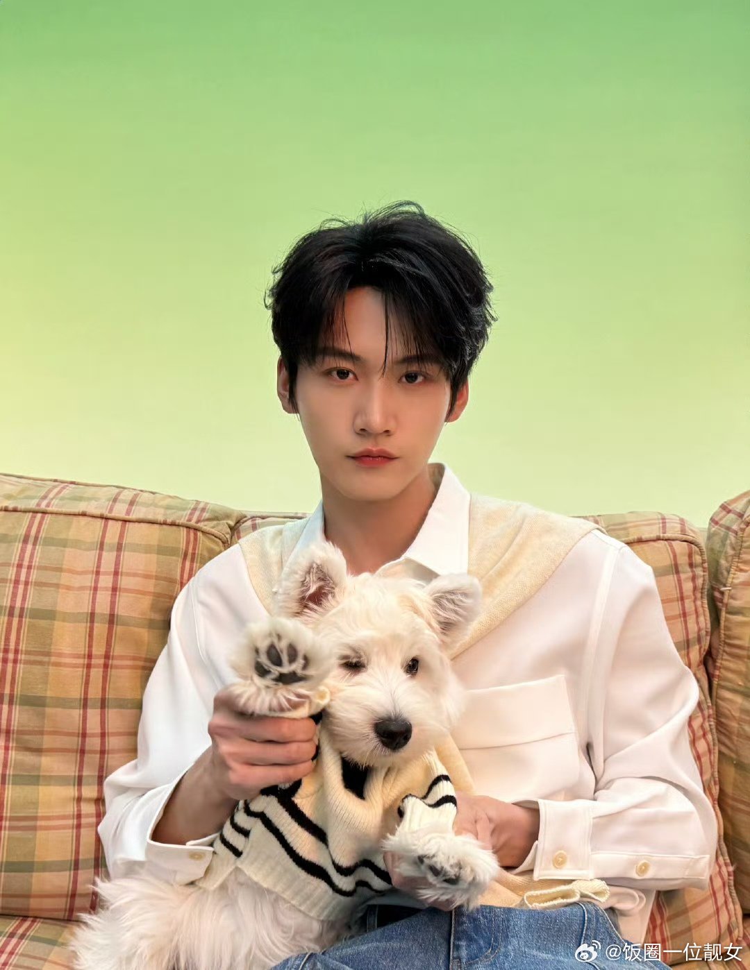 翟潇闻灵动清甜，周柯宇沉稳大气，两人唱功风格你更偏爱谁？ 