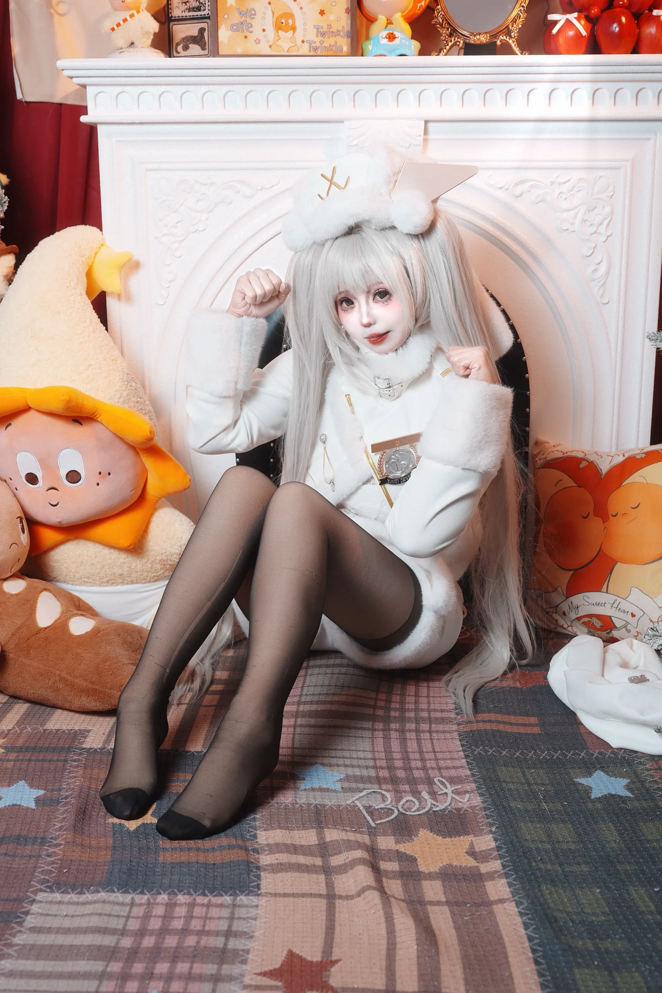 幸运白兔喵🐰。
