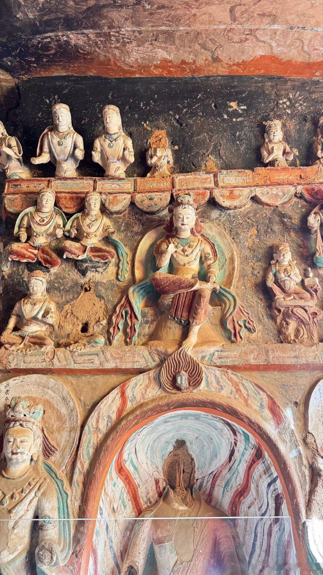 又一股冷空气在路上了这么冷再不来甘肃看壁画就要等到明年了[嘻嘻]壁画里的中国 ​