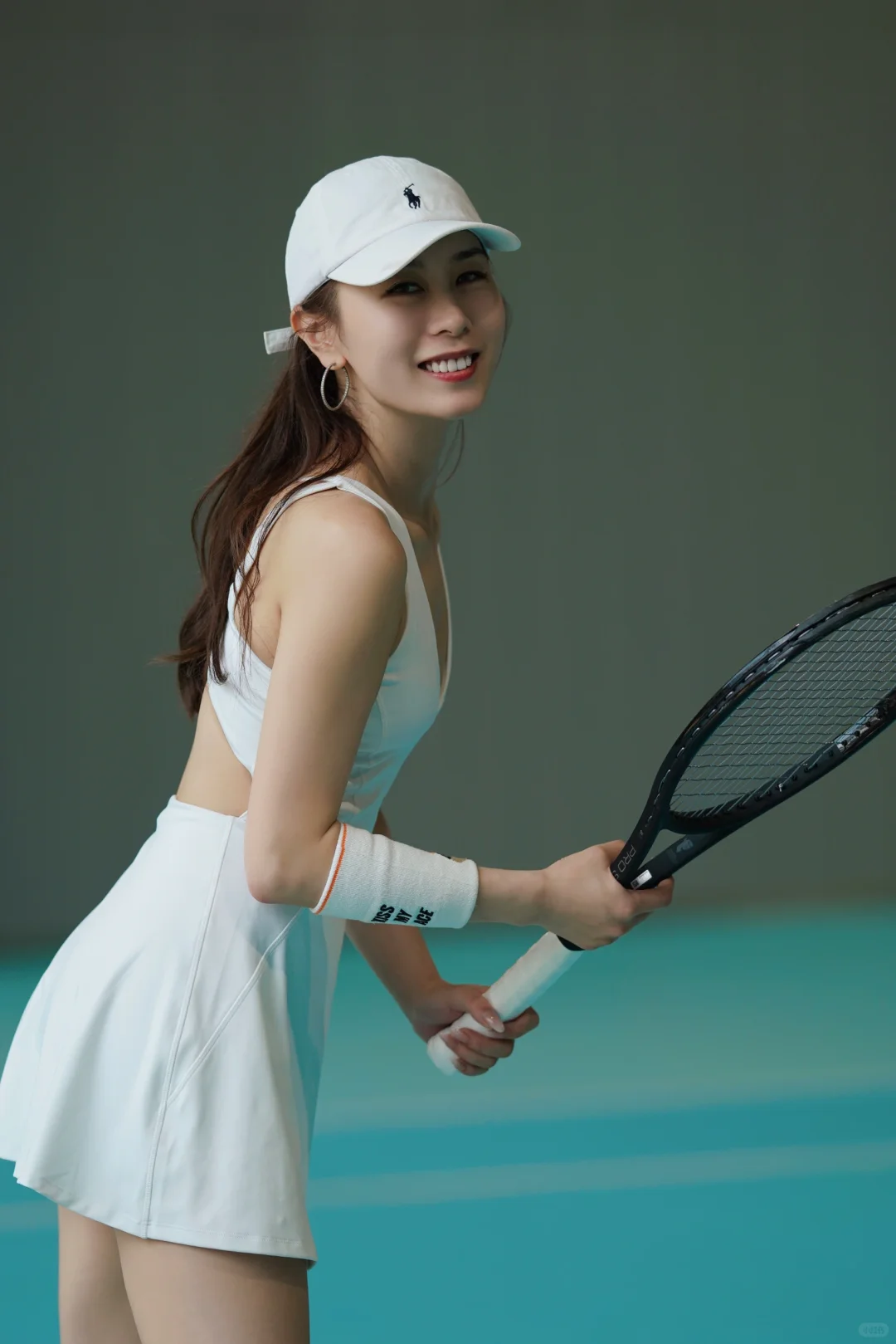 在周浦来回切换场地的一天