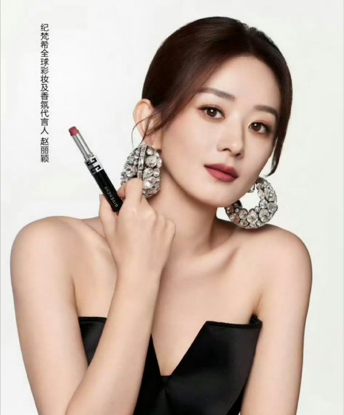 85花们彩妆广告大片：赵丽颖、杨幂、刘亦菲、杨颖、刘诗诗、唐嫣，谁更让你有购买欲