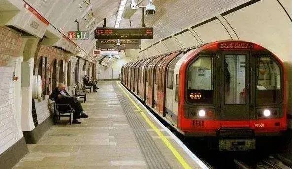 如果爆发核战争，普通人躲到哪里能活命？专家：这3个地方最安全 

核武器是人类的