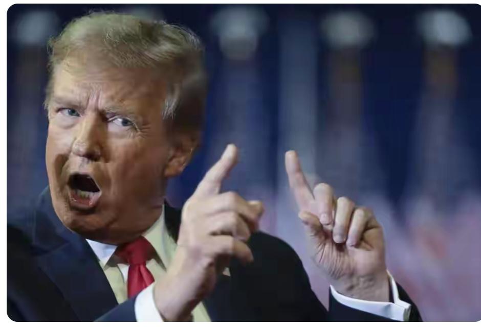 特朗普要打造“金色舰队”，这事儿听起来挺唬人，但能不能成还真不好说。特朗普宣称要