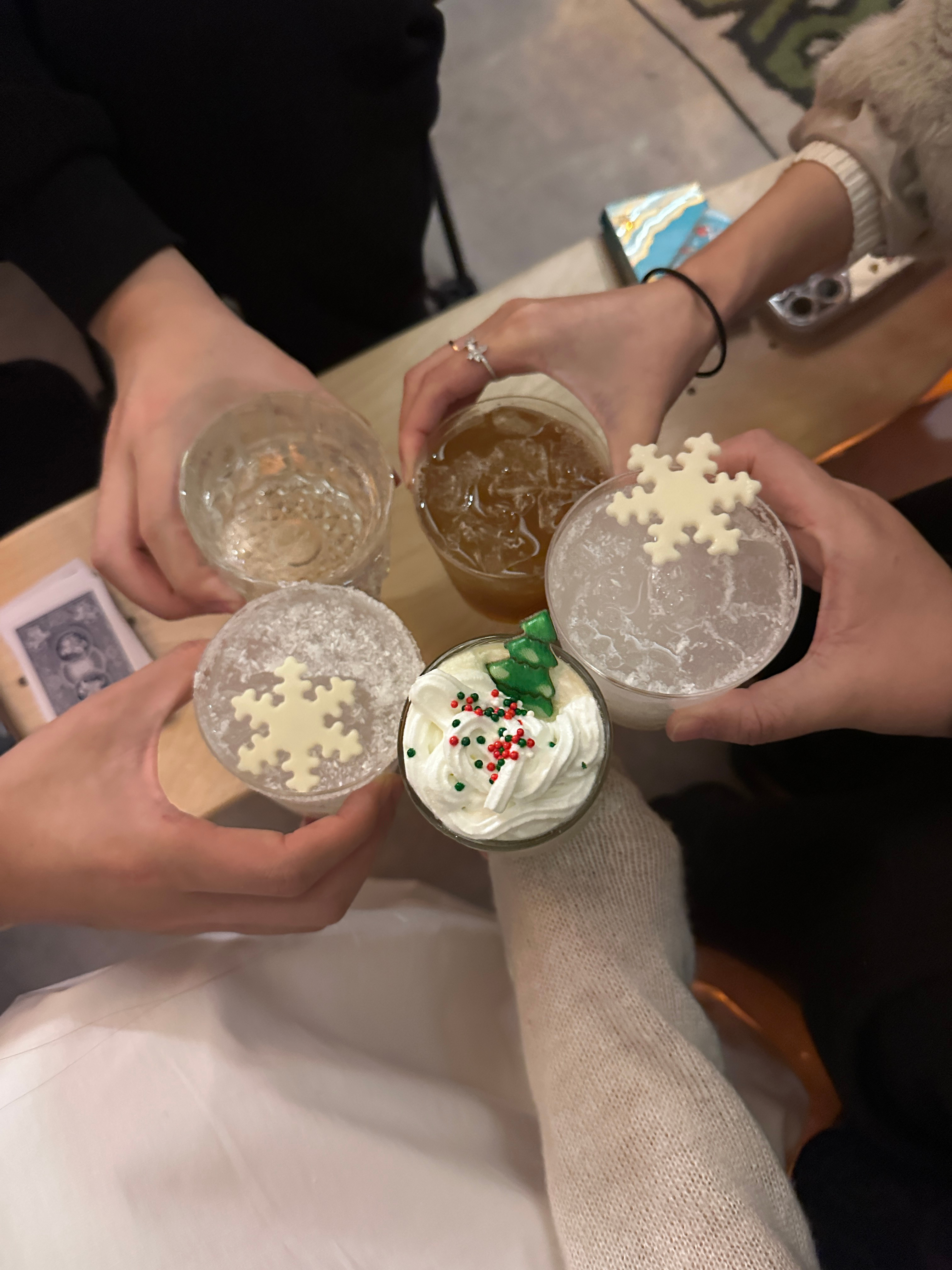 大家圣诞节快乐🎄🎅🏻  