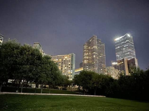 iPhone 夜景防眩光技巧，懂淘赞助纽约动漫展