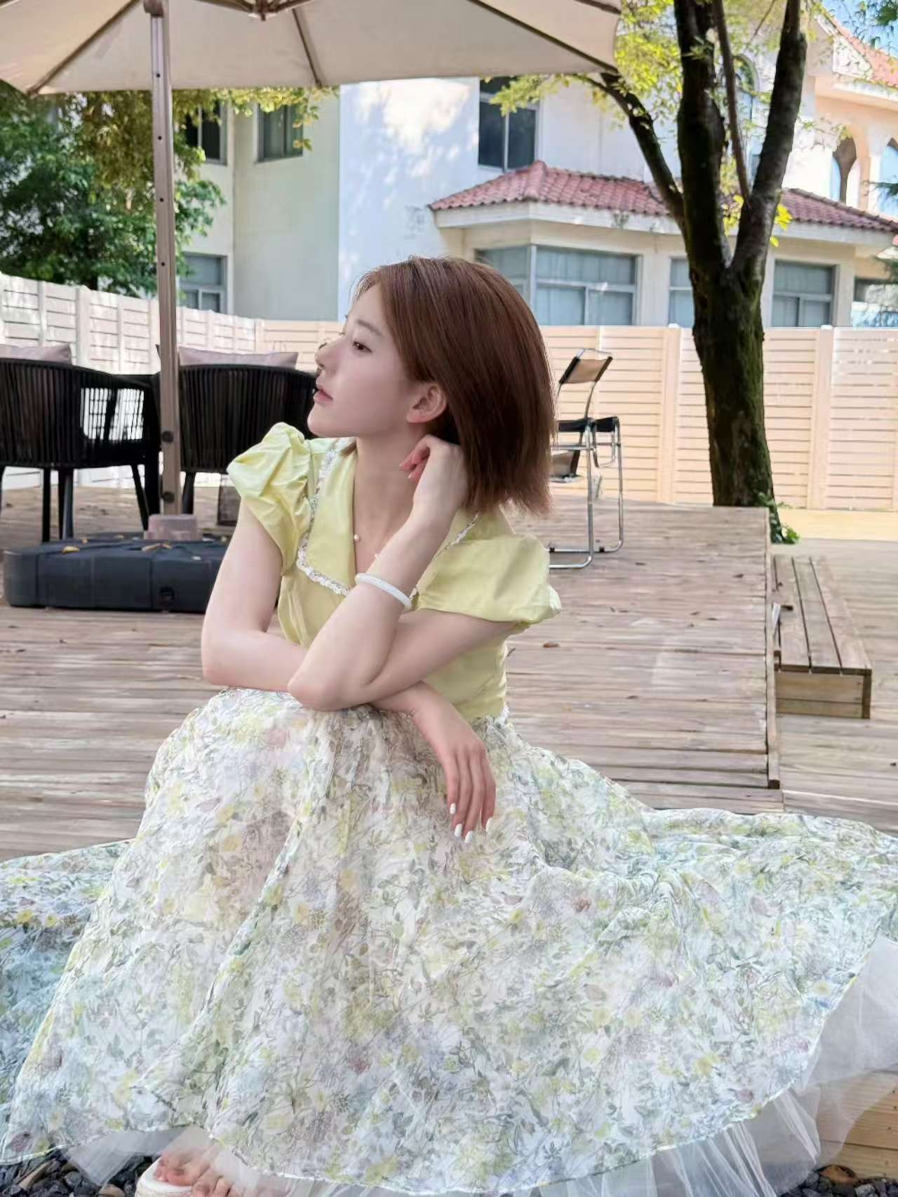 赵露思黄色碎花裙赵露思盛夏阳光般明媚赵露思盛夏阳光般明媚，好美，[good] ​