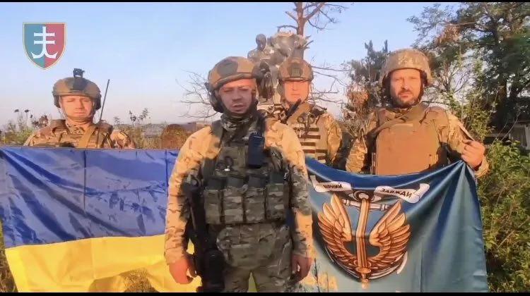 8月16日，乌克兰军队继续在前线的至少三个地区进行反攻行动，并向扎波罗热州西部和