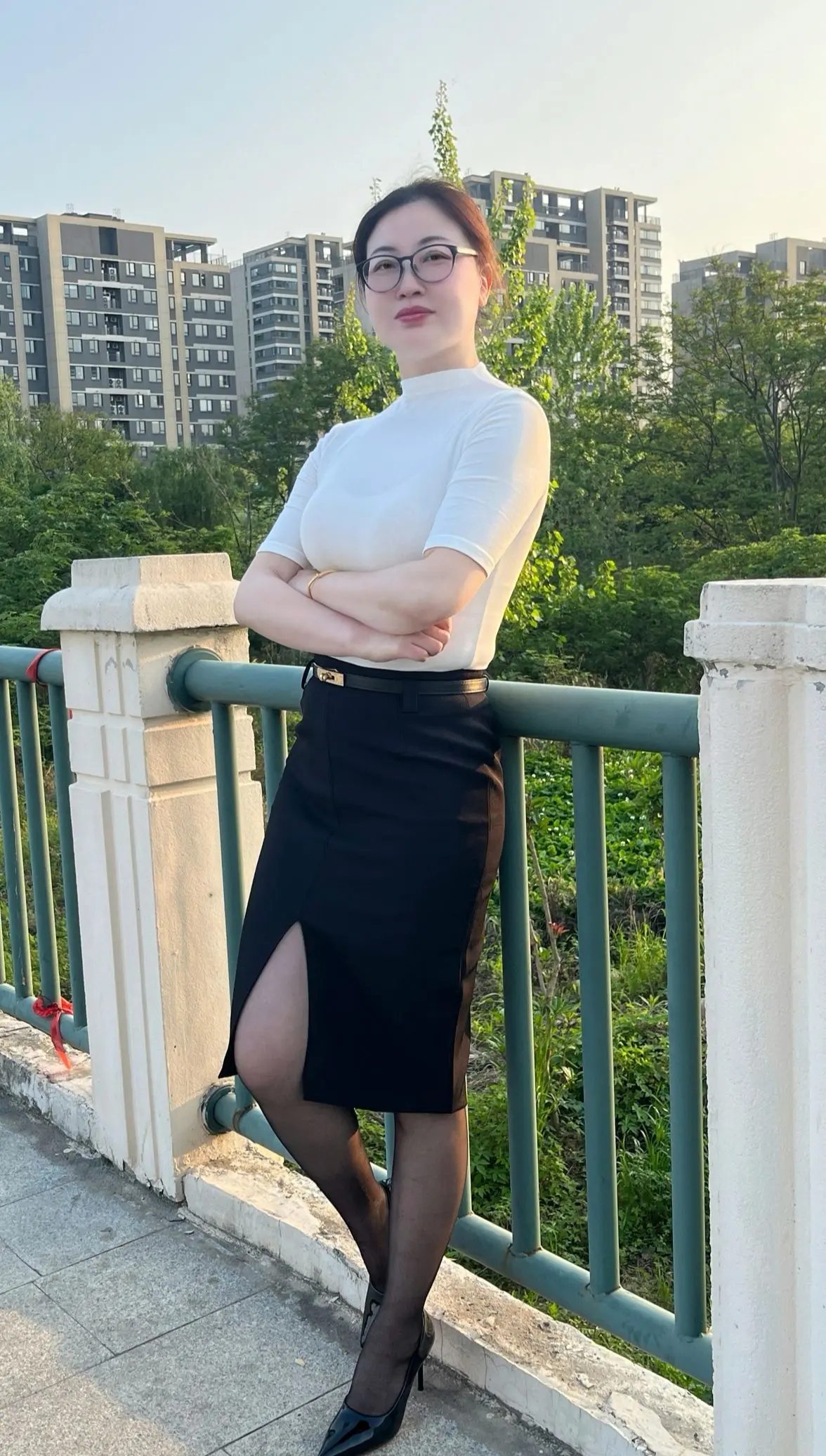 人善自带福，心宽可增寿。做人，善良是根本，心宽是智慧。