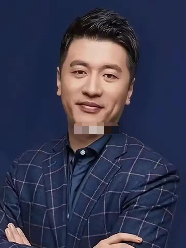 你弱时世界冷漠，你强时人人逢迎，这才是最扎心的真相

张雪峰婚礼上那桌空无一人的