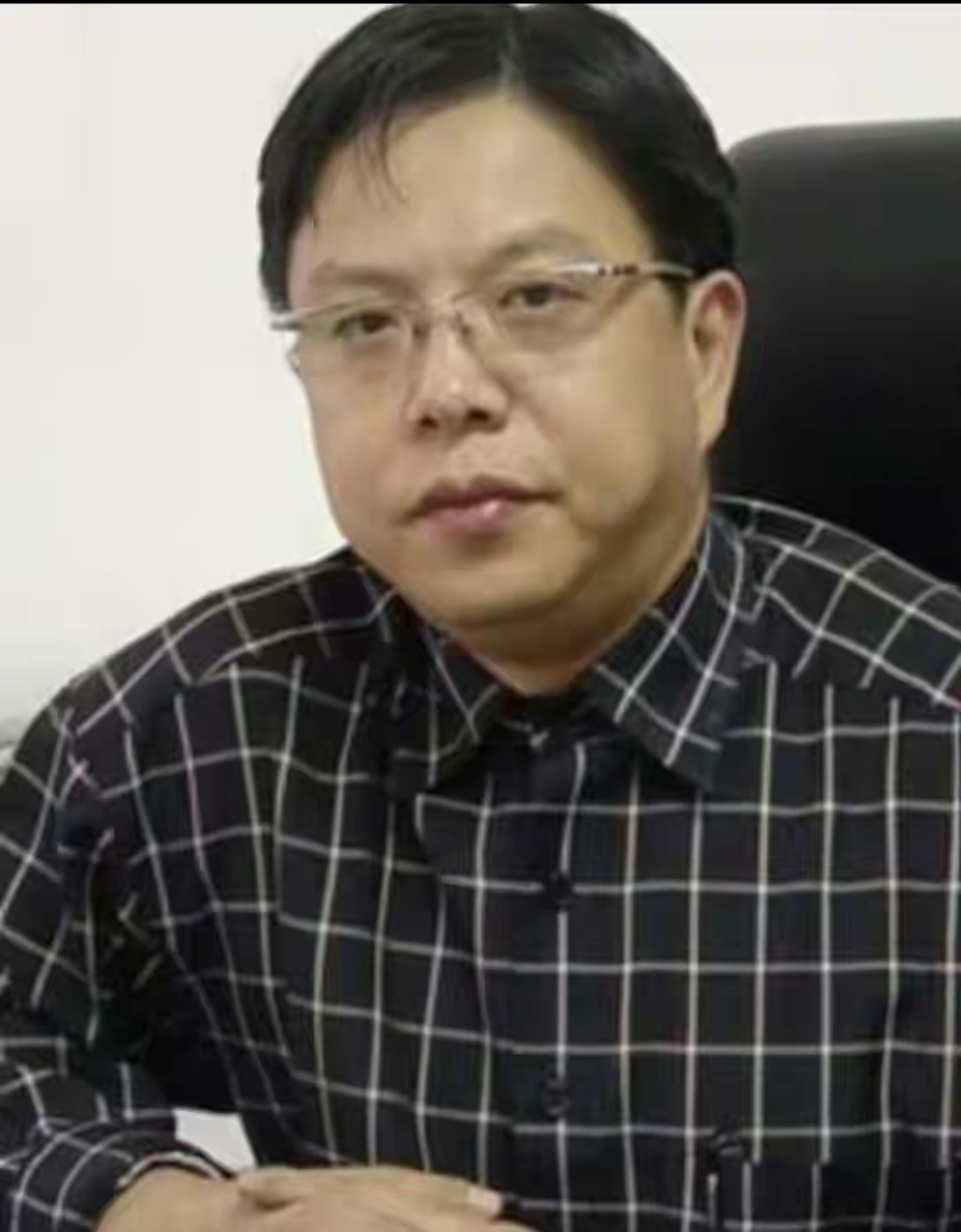 提起SNH48、塞纳河、内娱养成系，绕不开一个核心人物——丝芭传媒总裁王子杰。横