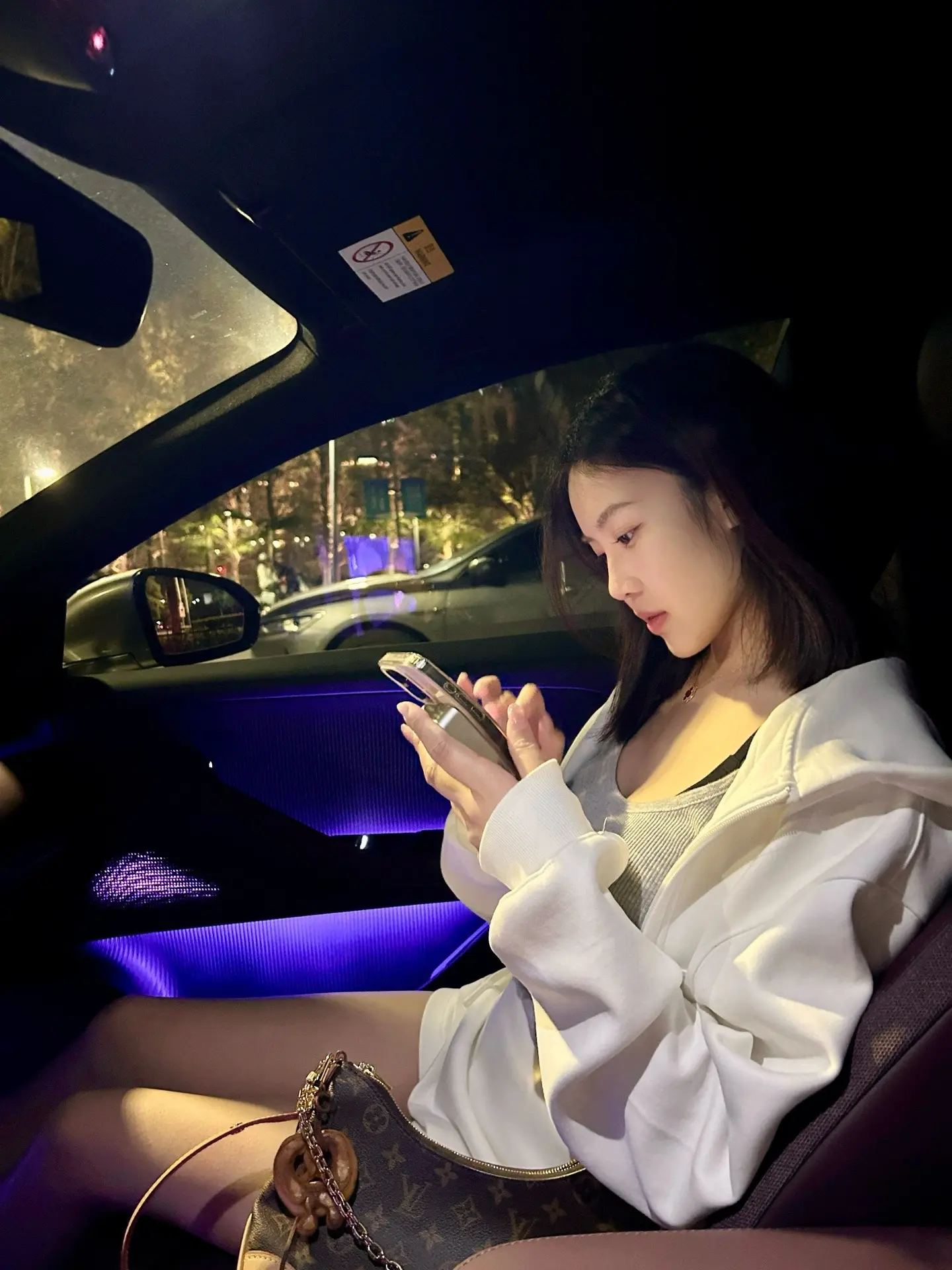 我不唱声嘶力竭的情歌 不表示没有心碎的时刻