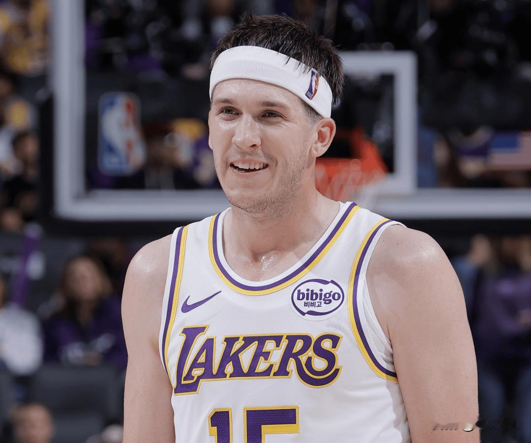 10月27日NBA常规赛的战报：
 
- 马刺118-107篮网：马刺主场迎战篮