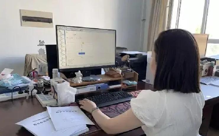 9200万人要丢饭碗？AI抢工作这事儿，真不是危言耸听！



最近一份报告刷屏