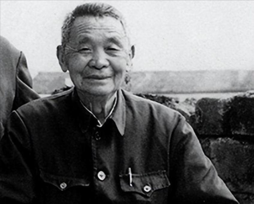 1954年，甘祖昌得知被评为准军级：我有意见，要向中央讨要个说法
 
不少人都会