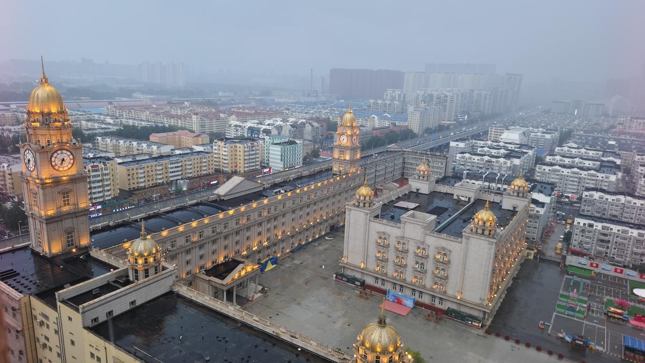 每月今天退休金到账，上午查没到还想是不是因为要涨退休金才晚开，下午就到账了，一分